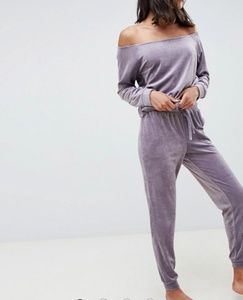 So soft velour suit nwt